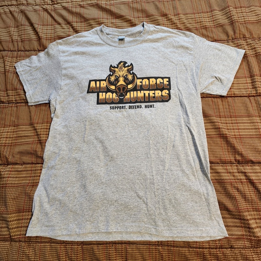 Air Force Hog Hunters Graphic T-Shirt LG Men Grey Double Sided Gildan Dry Blend